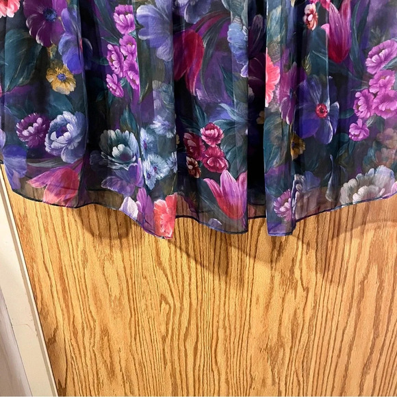 Vintage  Floral Pleated Skirt - Picture 2 of 5